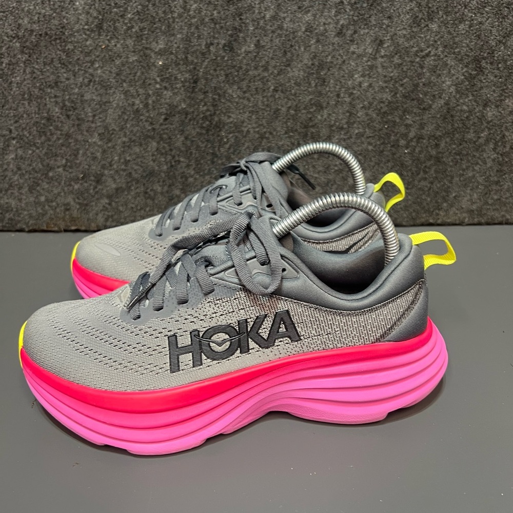 HOKA Women's Bondi 8 Running Shoes Size 7 - Picture 10 of 14